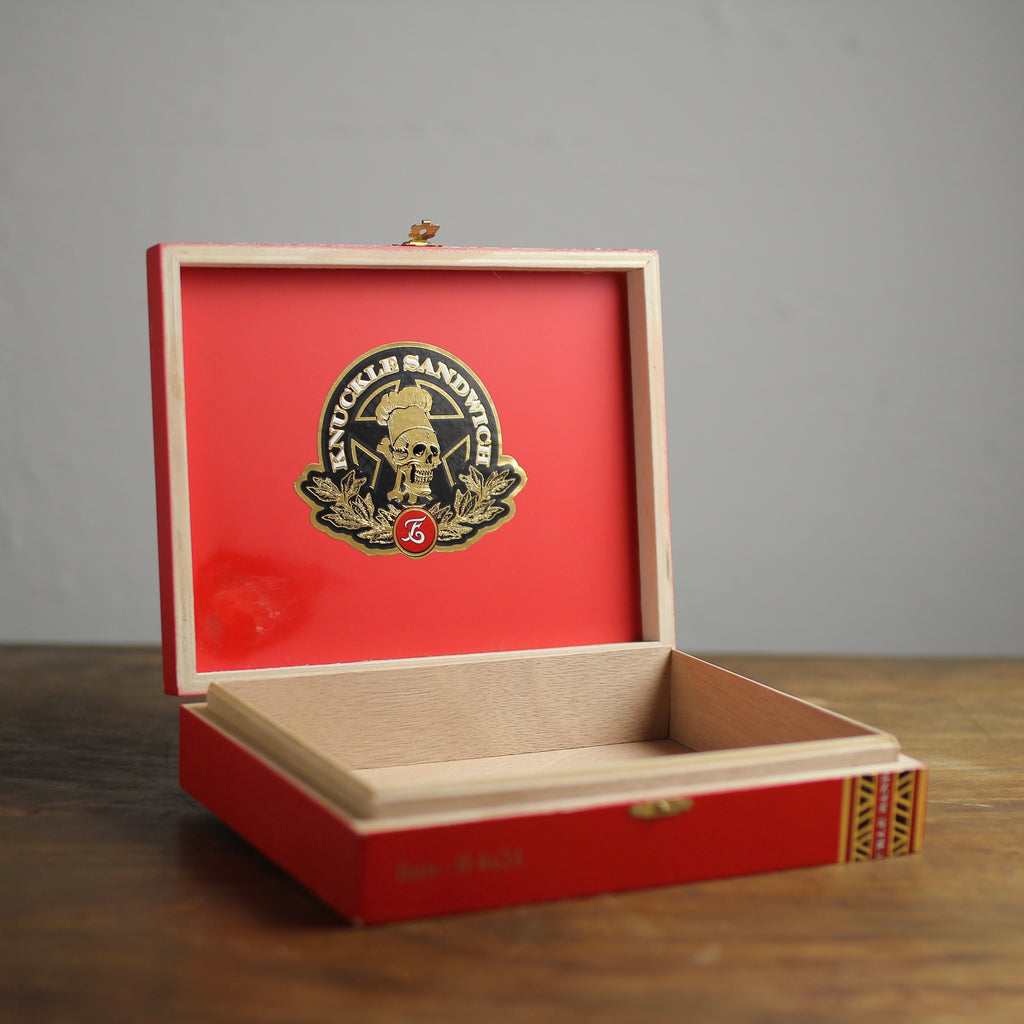 Espinosa Knuckle Sandwich Cigar Box